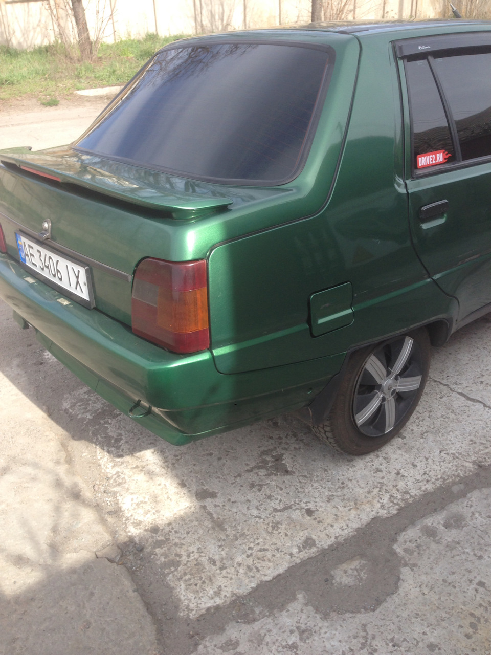 Закатали заднє скло 5