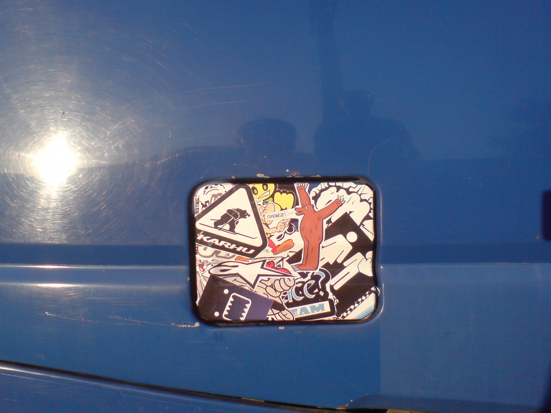 Sticker bombing 1