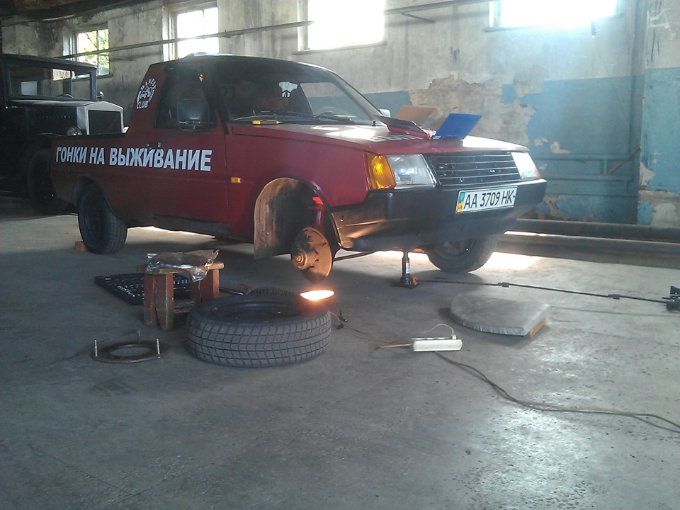 Заміна гальмівних дисків. Другий раз на місяць)) 2