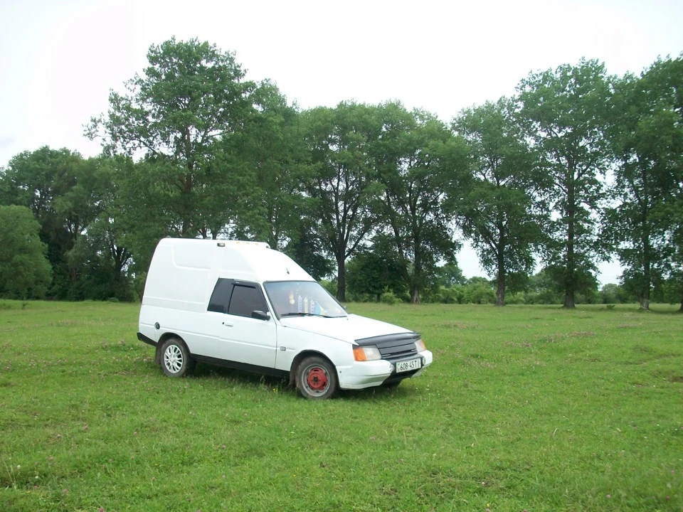 літо.