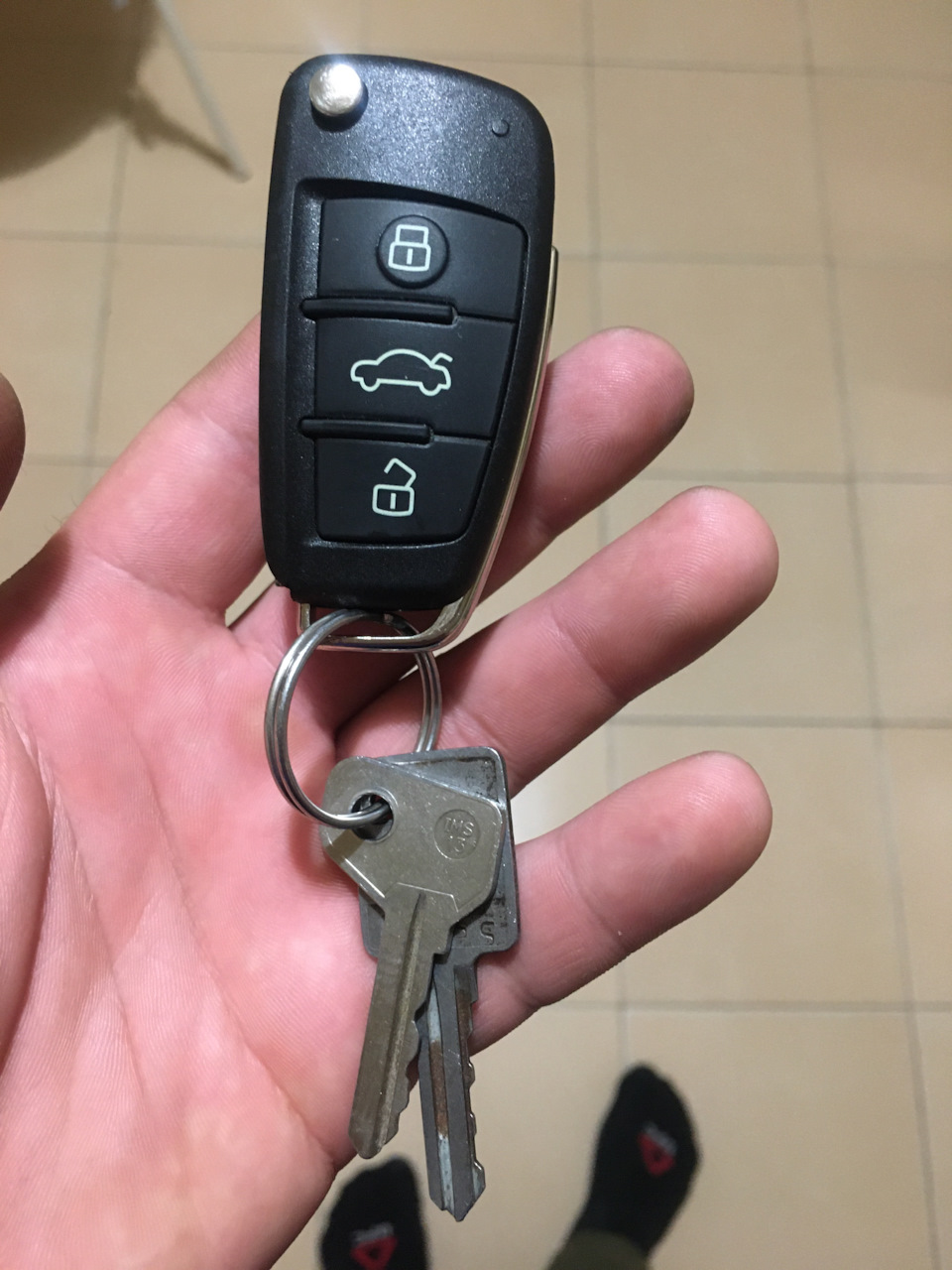 Викидний ключ + заміна замку запалювання. 1