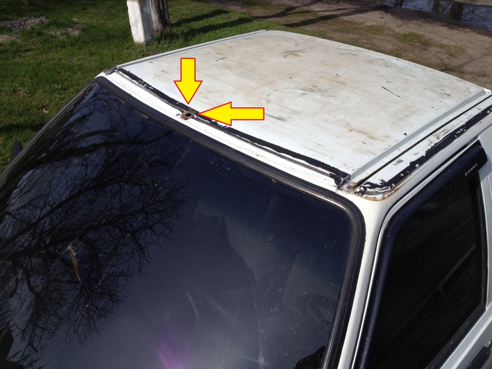 Переклеїв будку заново 3