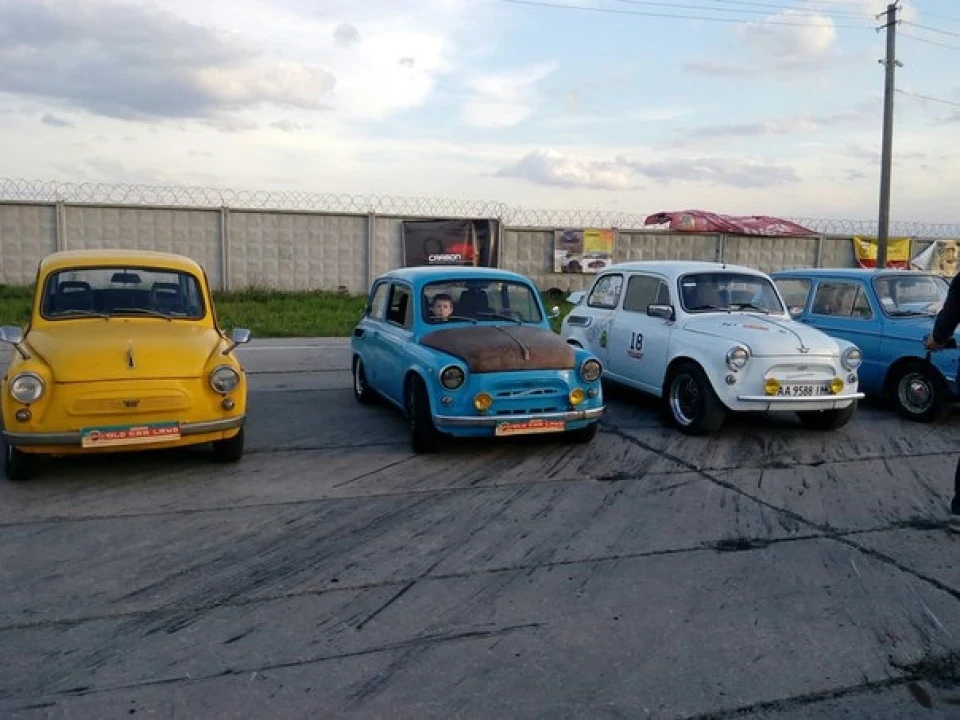 олд кар ленд 2016
