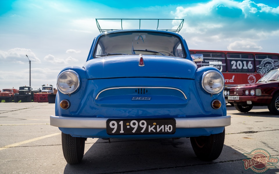 OLD CAR LAND 2016 4