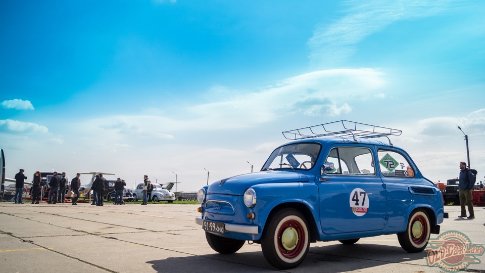 OLD CAR LAND 2016 3