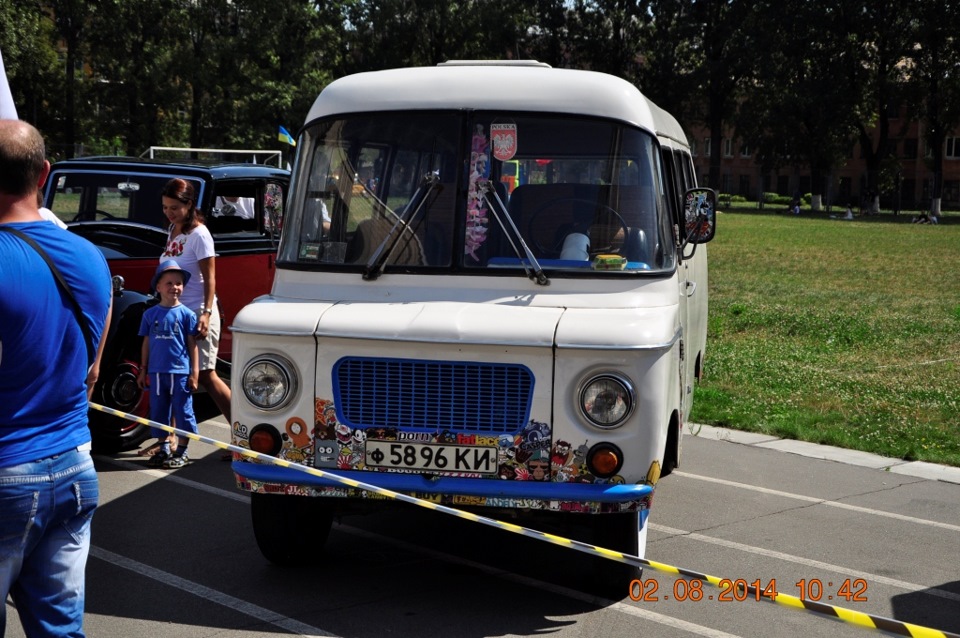 13. Ретро виставка Old Car Fest 2014 - Частина 3 5