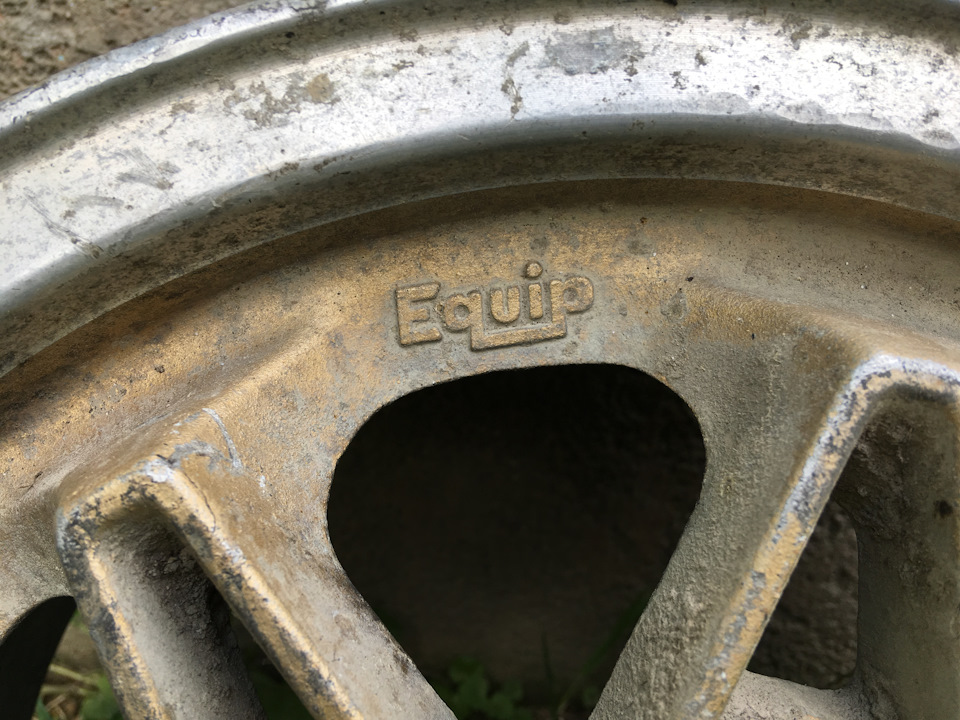 Work Equip r13 4