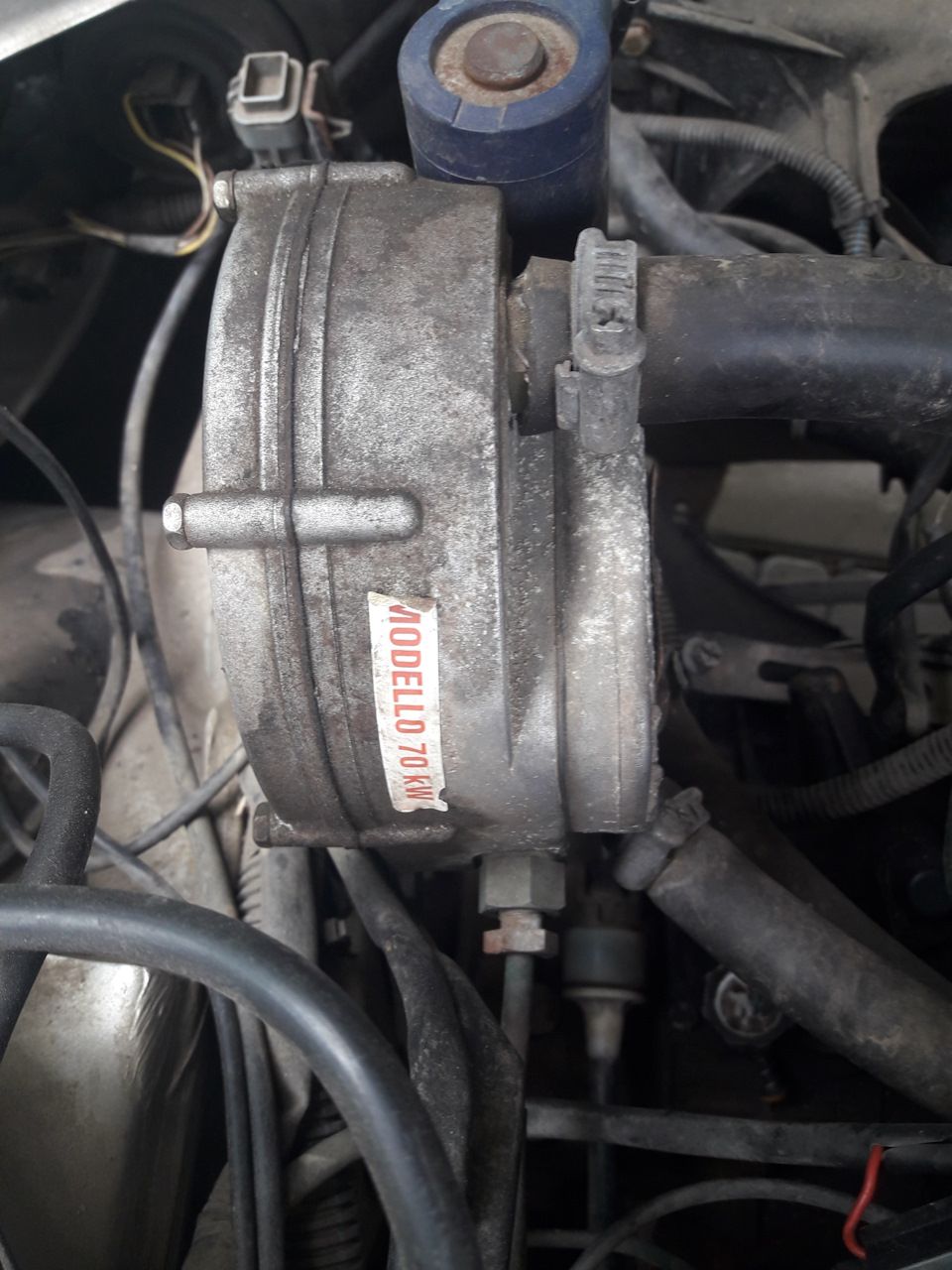 Смердить газом (Opel corsa) 4