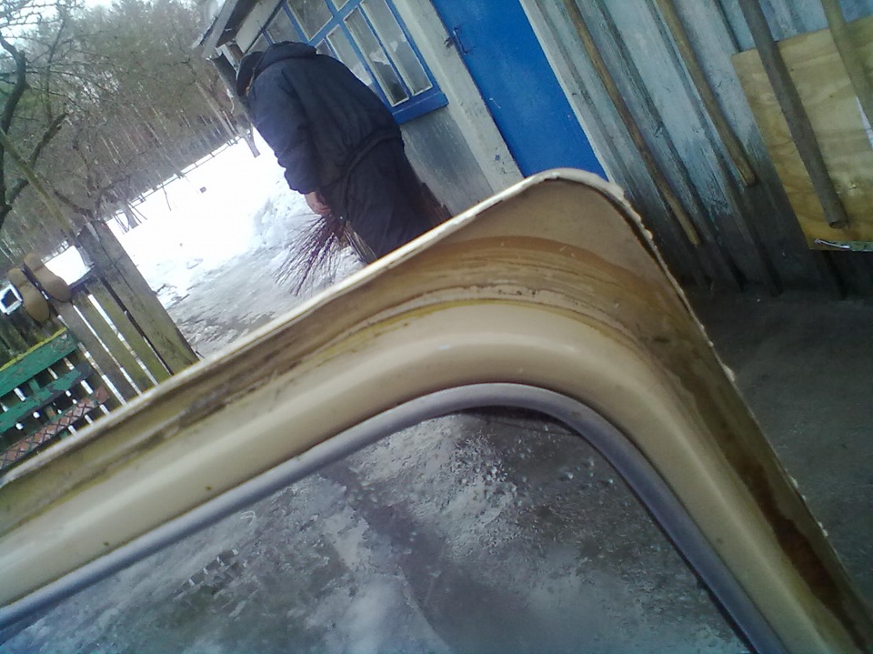 гумка на дверях 4