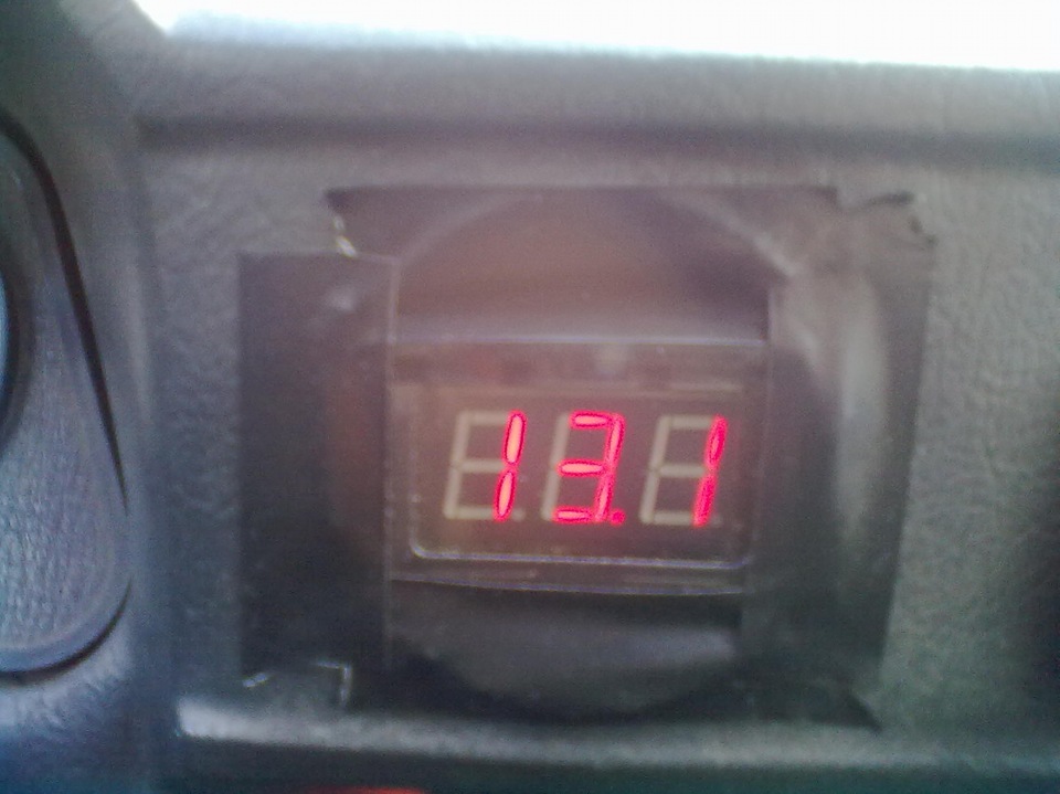 вольтметр 1