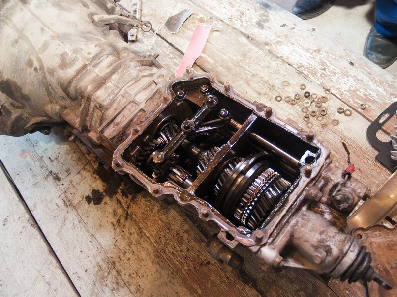 Впихнули двигун))) 1