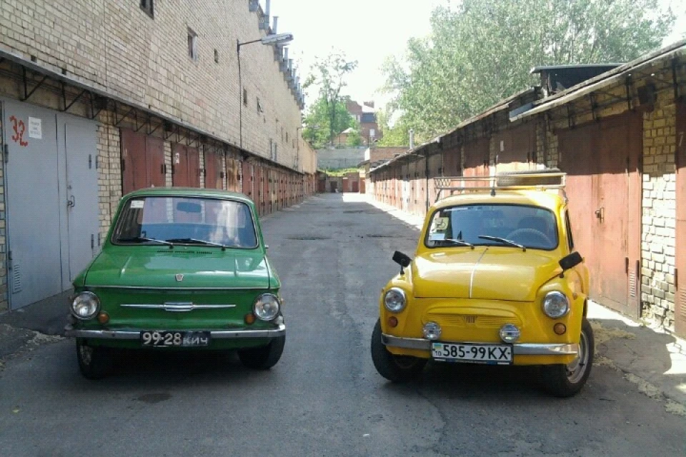 От фотки з машинкою Іллі