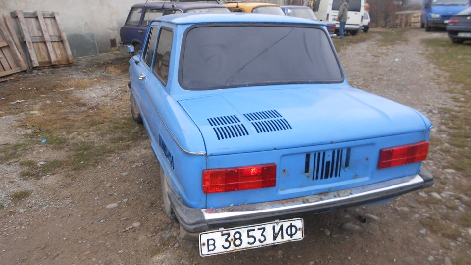 заклеявши стопи 1