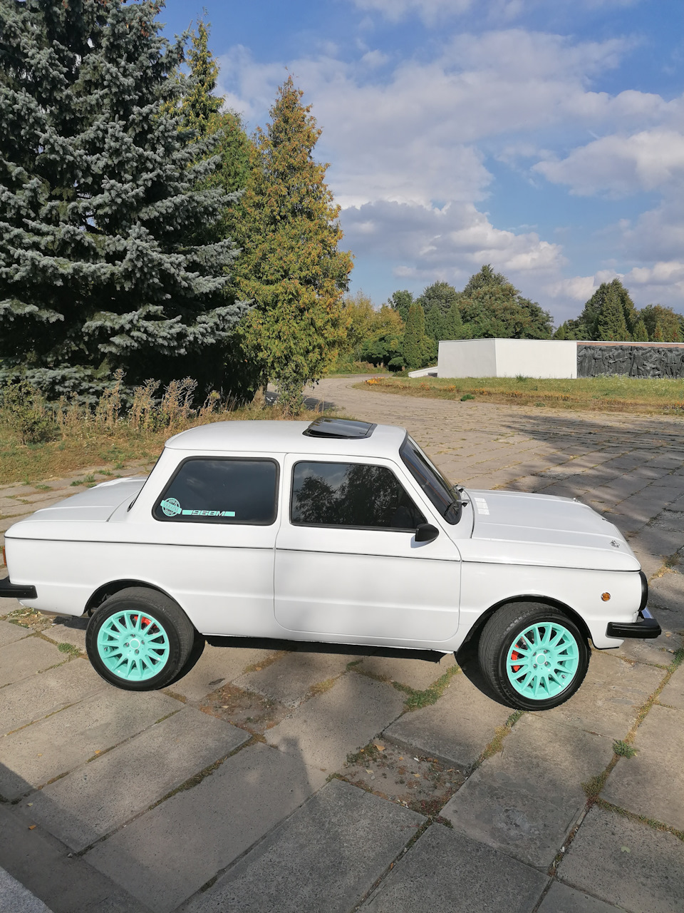 Заз живий 4