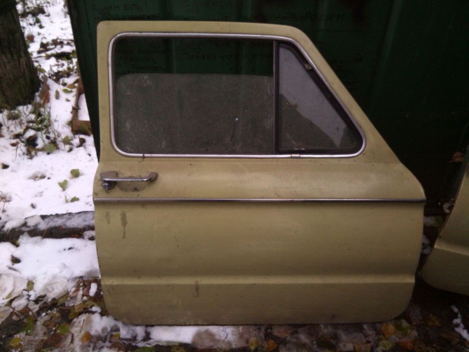Двері приїхали . 3