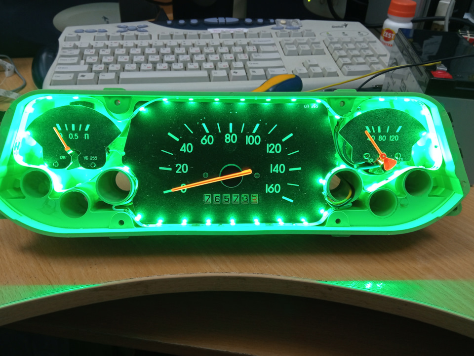 LED підсвічування в приладку ЗАЗ-968. Колгоспне озеленення 2