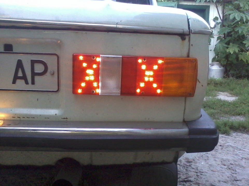 Світлодіодні задні габарити 2