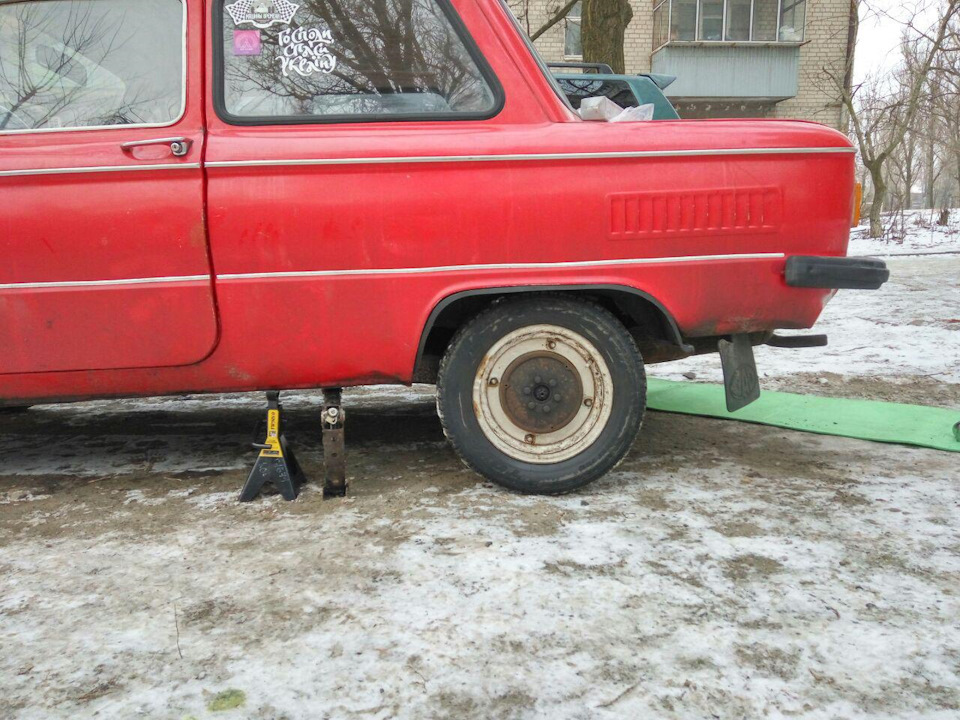 Заміна мастила в коробці 3