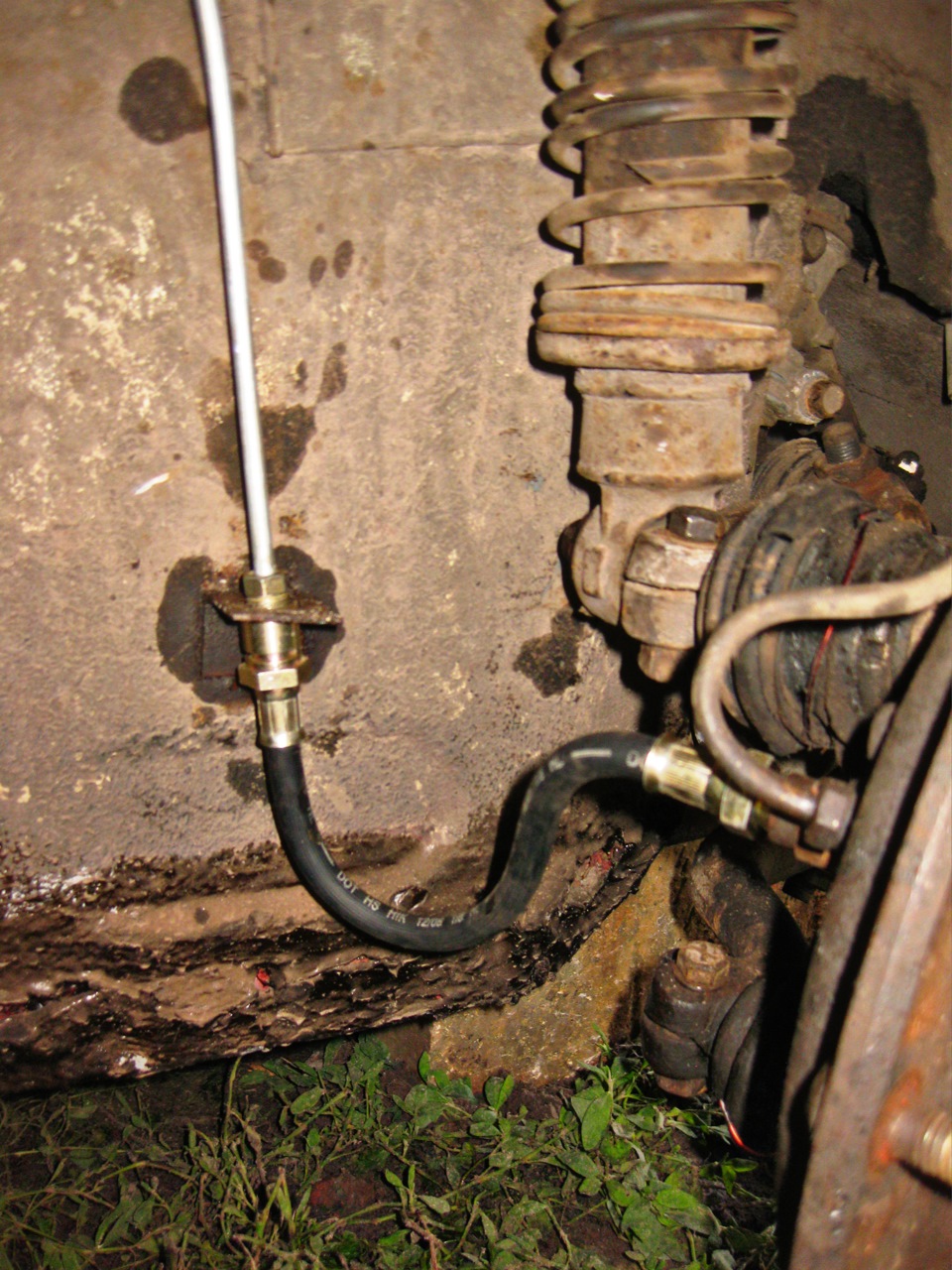 Заміна гальмівних шлангів. 1