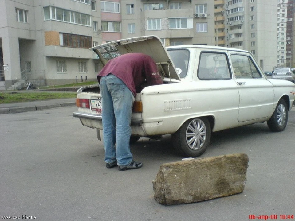 Пересилаємо себе.
