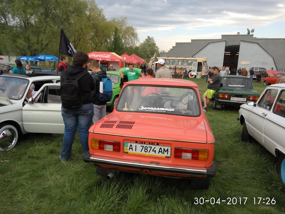 Обзавівся клубною наклейкою, і в мене тепер 41 кінь))) 1