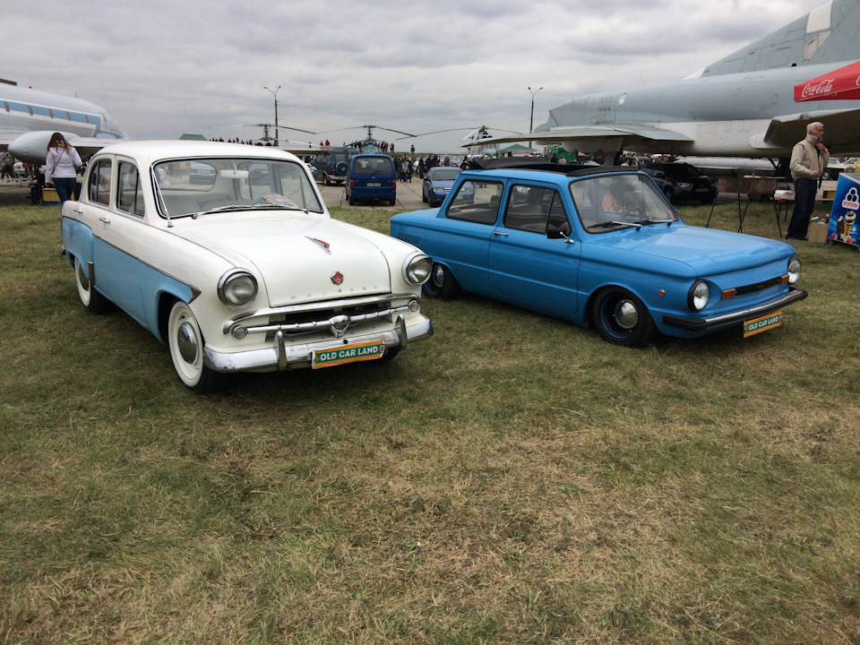 OLD CAR LAND 2017 3
