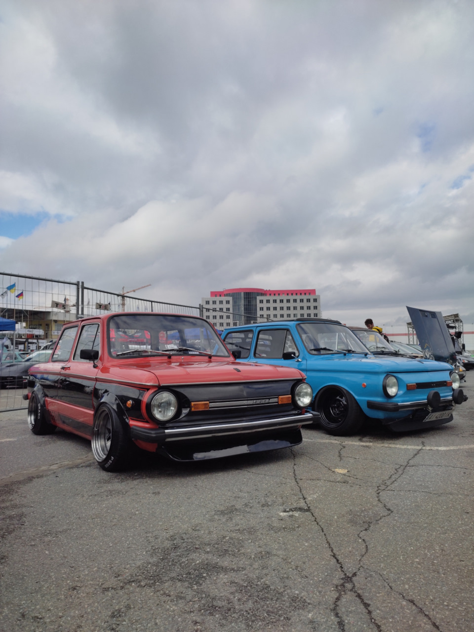 OldCarLand та RTR 4