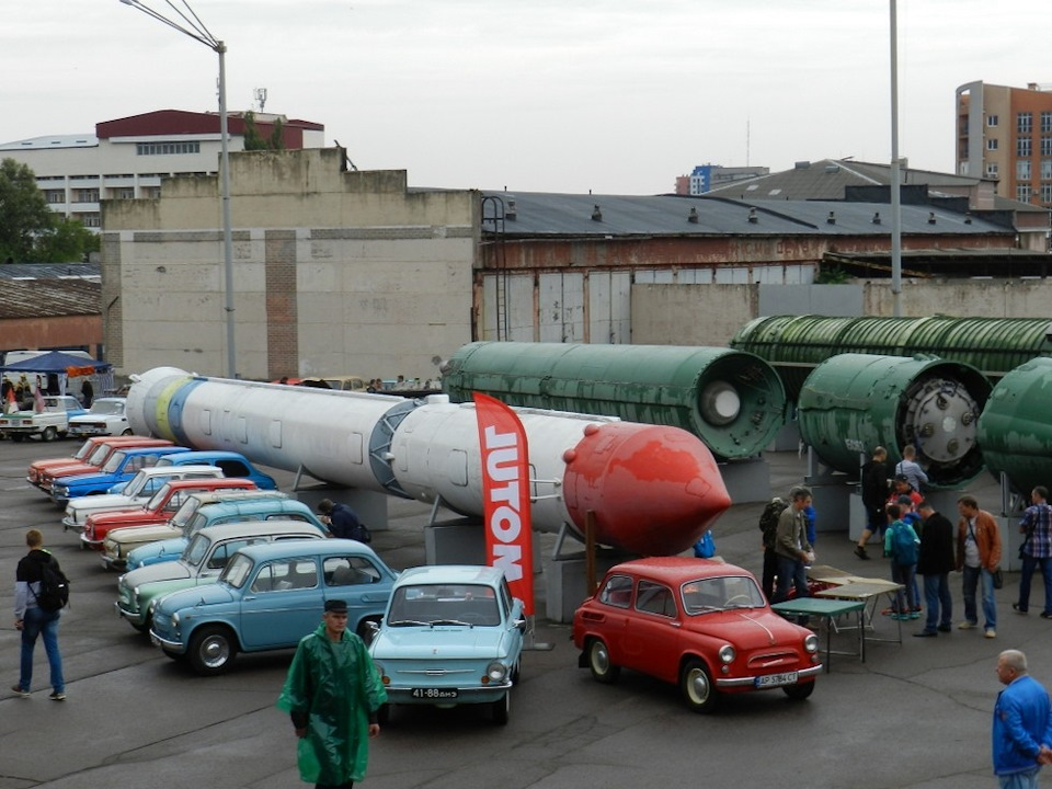 DARS-DNEPR AUTO RETRO SHOW 2017 2