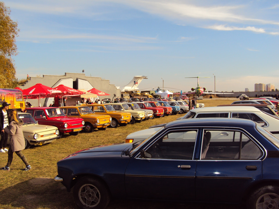 OLD CAR LAND 2016 ДНІПРО->КИЇВ. 2