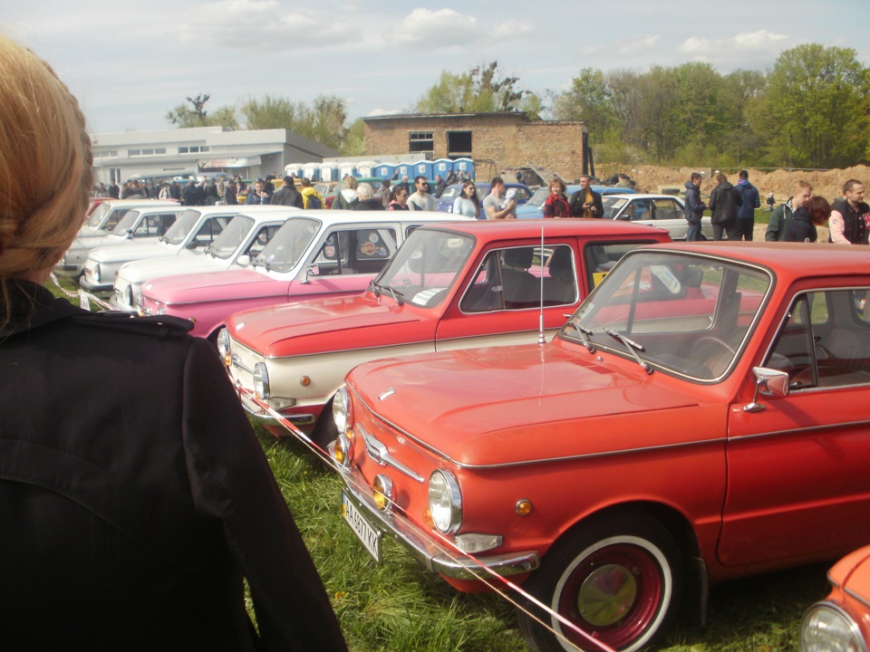 Old car land 2