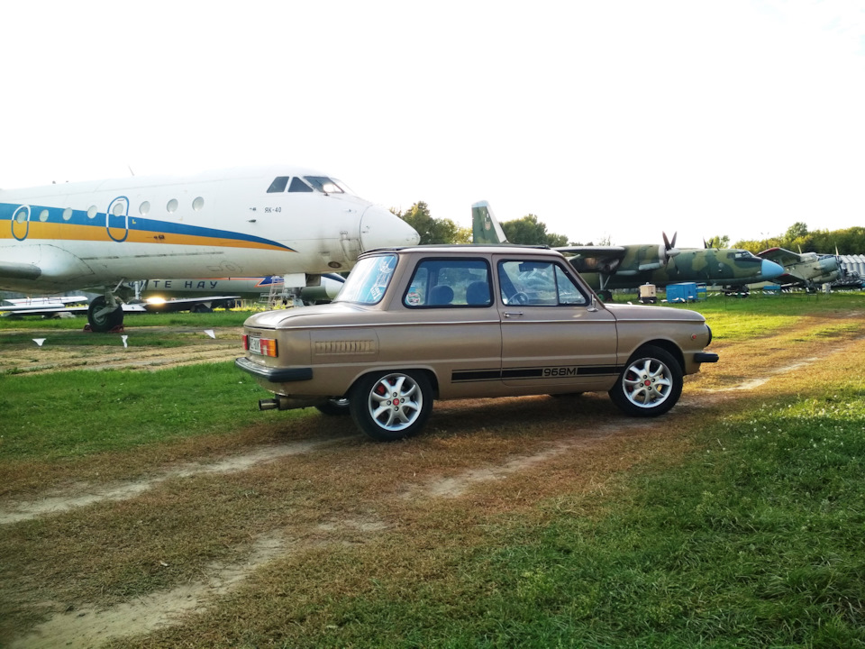 OldCarLand 2021 3