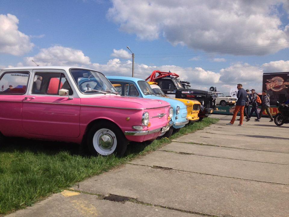 Поїздка на Old Car Land 2018 4