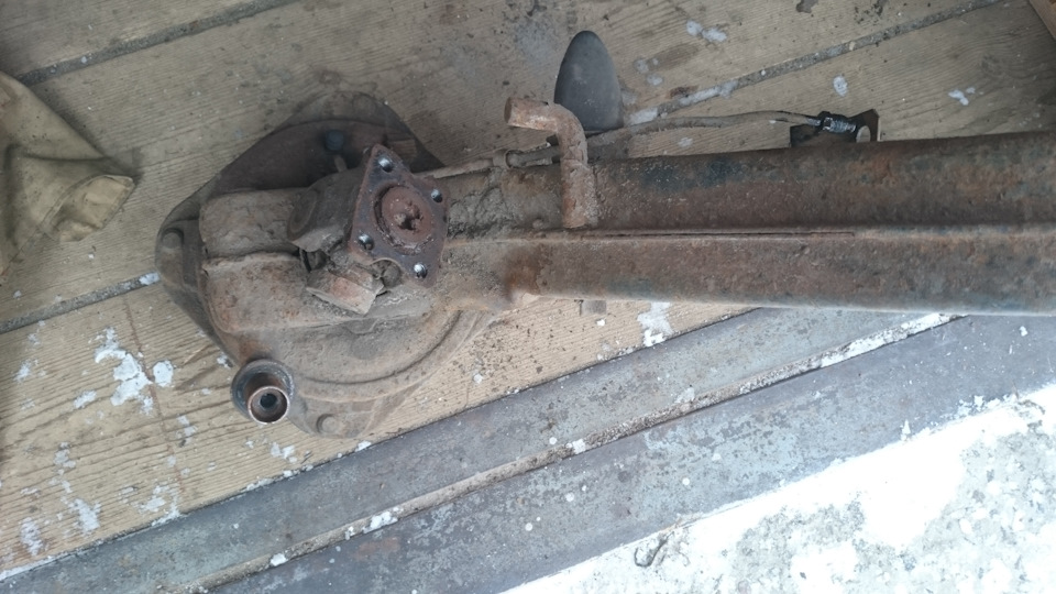 Зняття заднього важеля 1