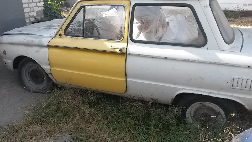 Продають Заз ... а то в метал піде( 5
