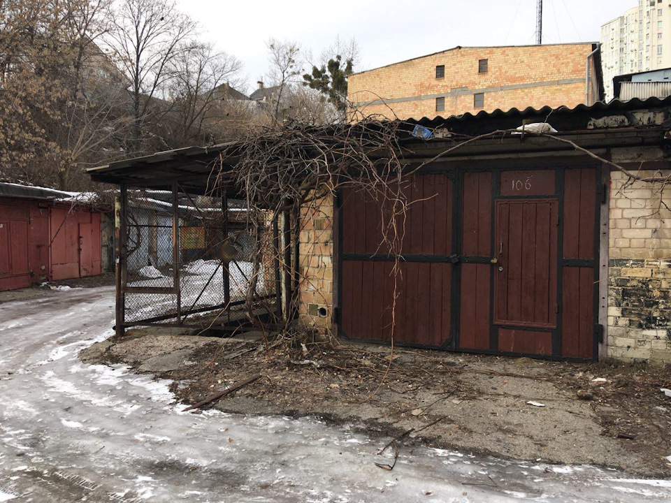 скоро 1