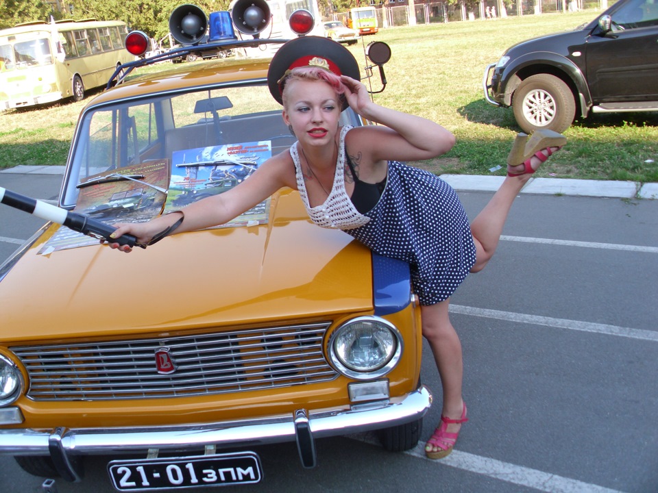Old Car Fest 2014 (моя супутниця) 1