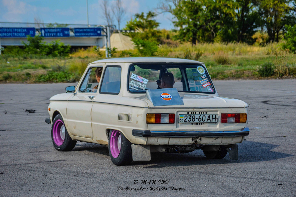 Полу-Porsche участь у слаломі 2