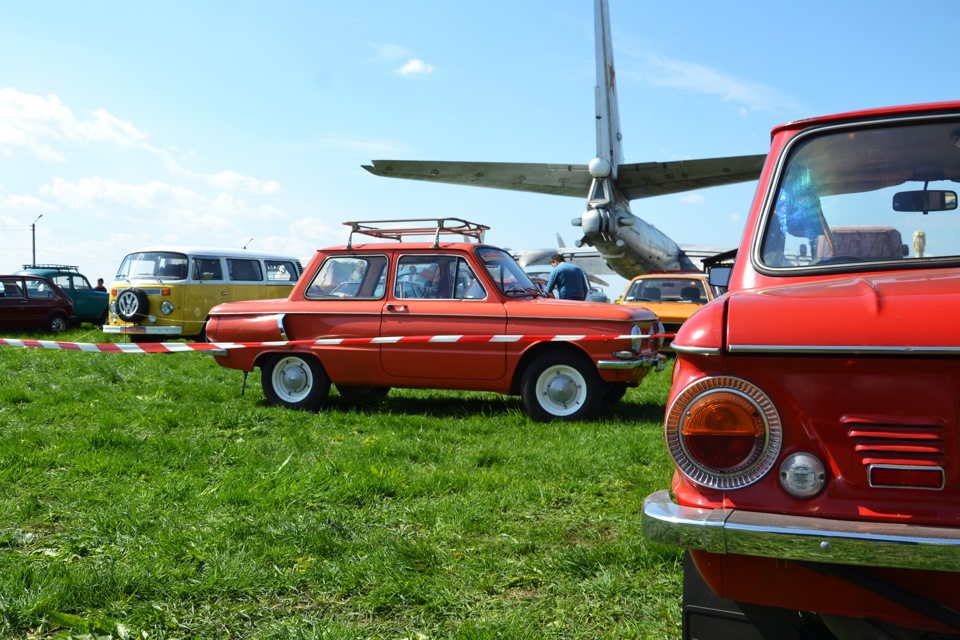 Old Car Land 22-24.04.2016. Частина 1 5