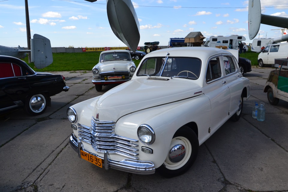 Old Car Land 22-24.04.2016. Частина 2 4