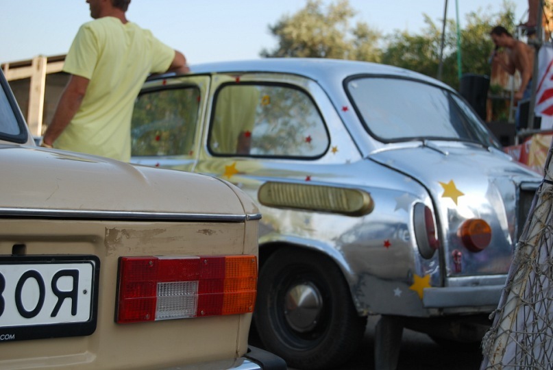 911 Party ) 4