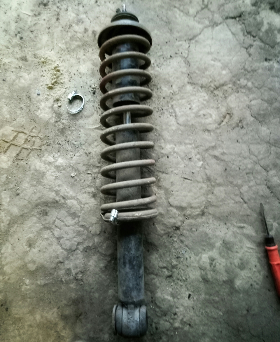 Low 4 дупа теж впала. 3