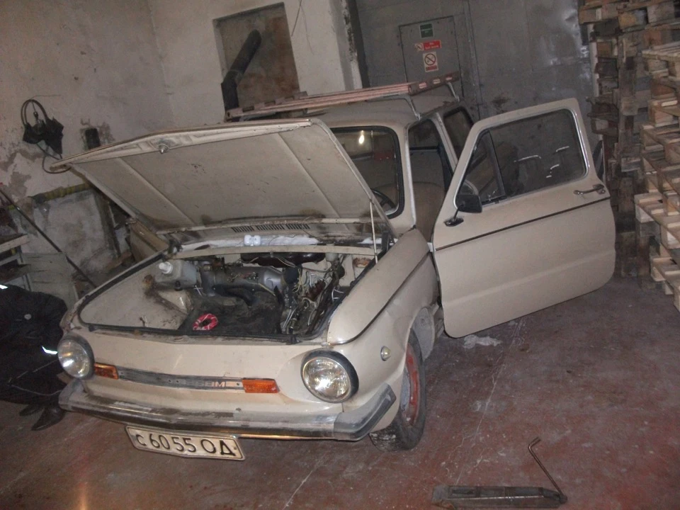 Детальний огляд + і -