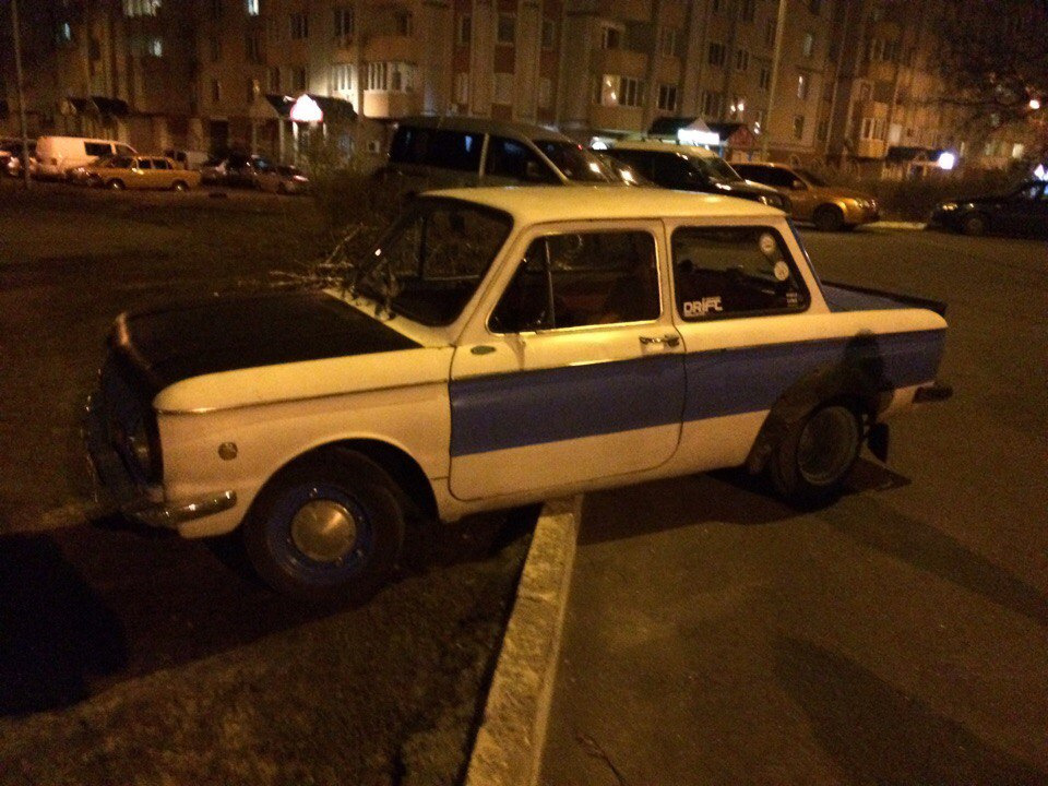 Застряг на брівці, зате Стенс ) 3