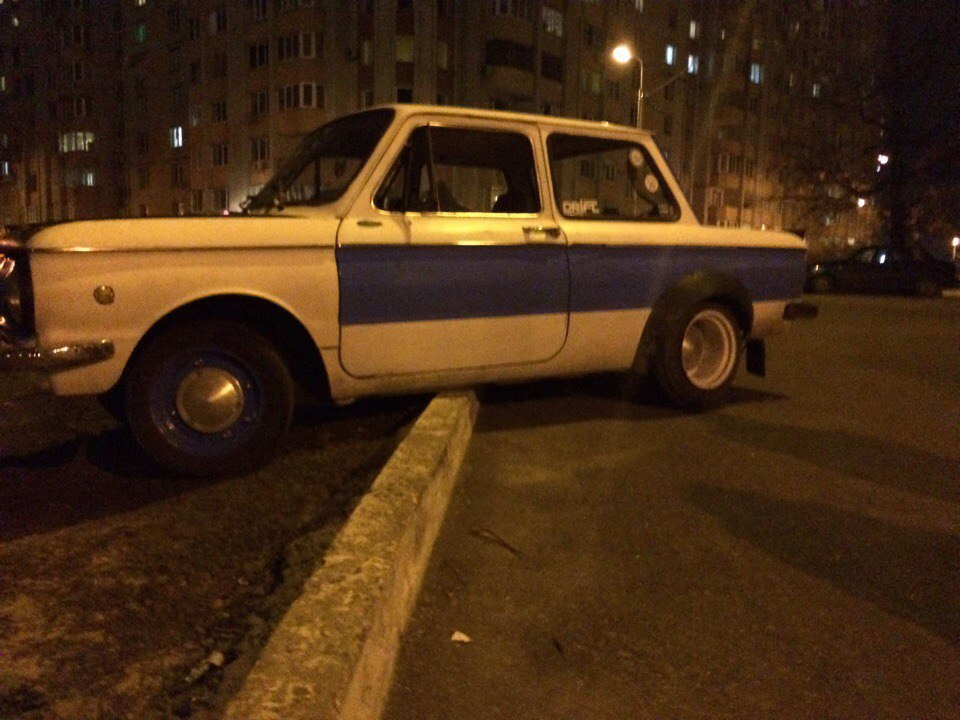 Застряг на брівці, зате Стенс ) 1