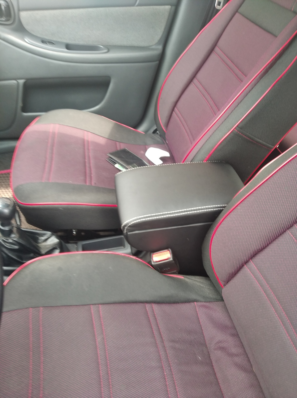 Підлокітник Armrest 5