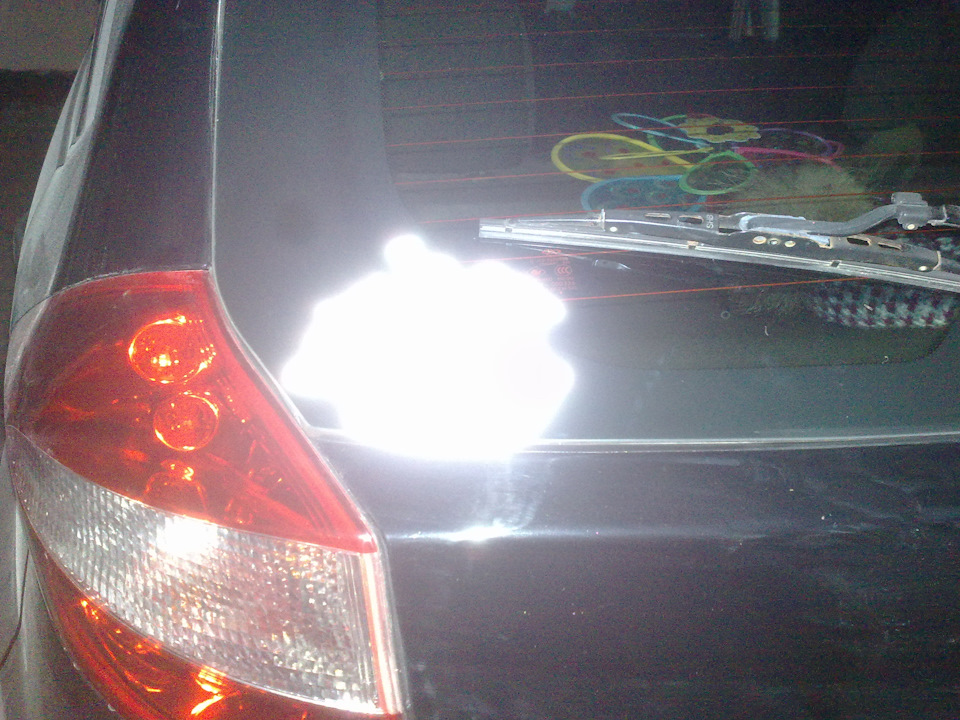 baby in car 3