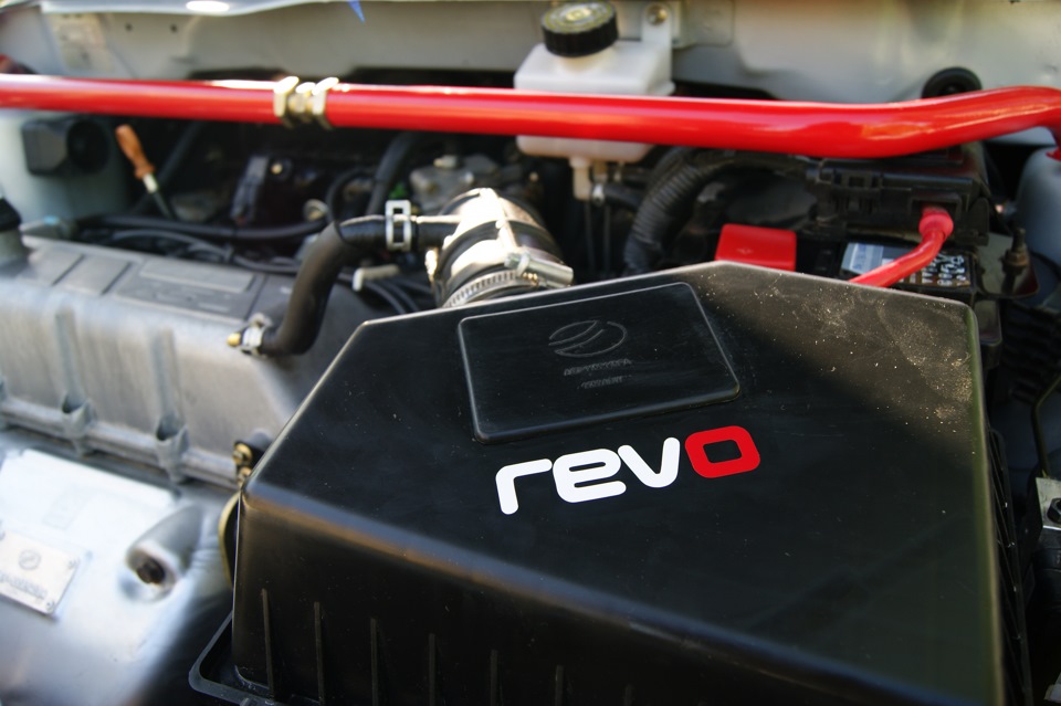 Розпірка та впуск від REVO 5