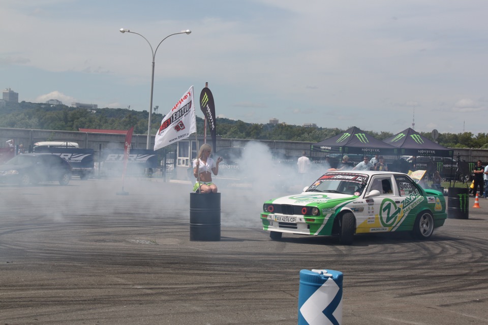 SIA 2013 Drift 3