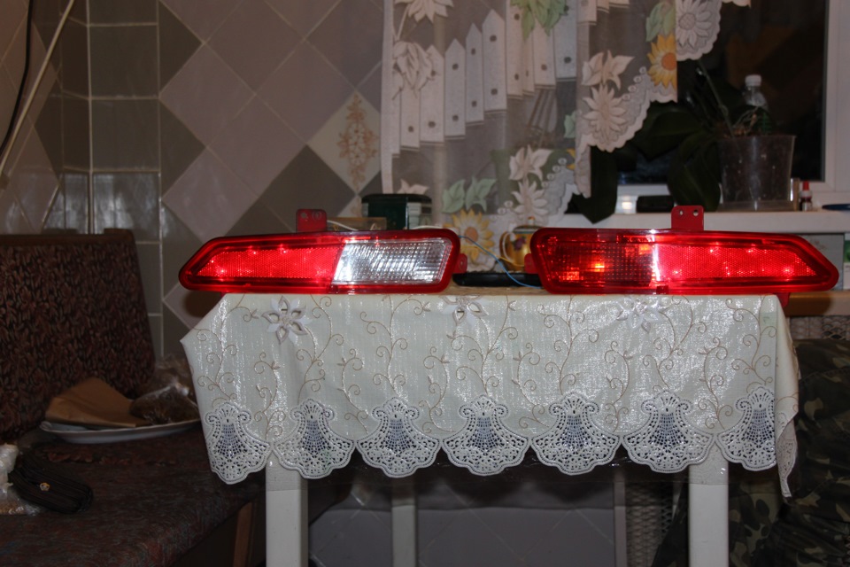 Катафоти, що світяться! 4