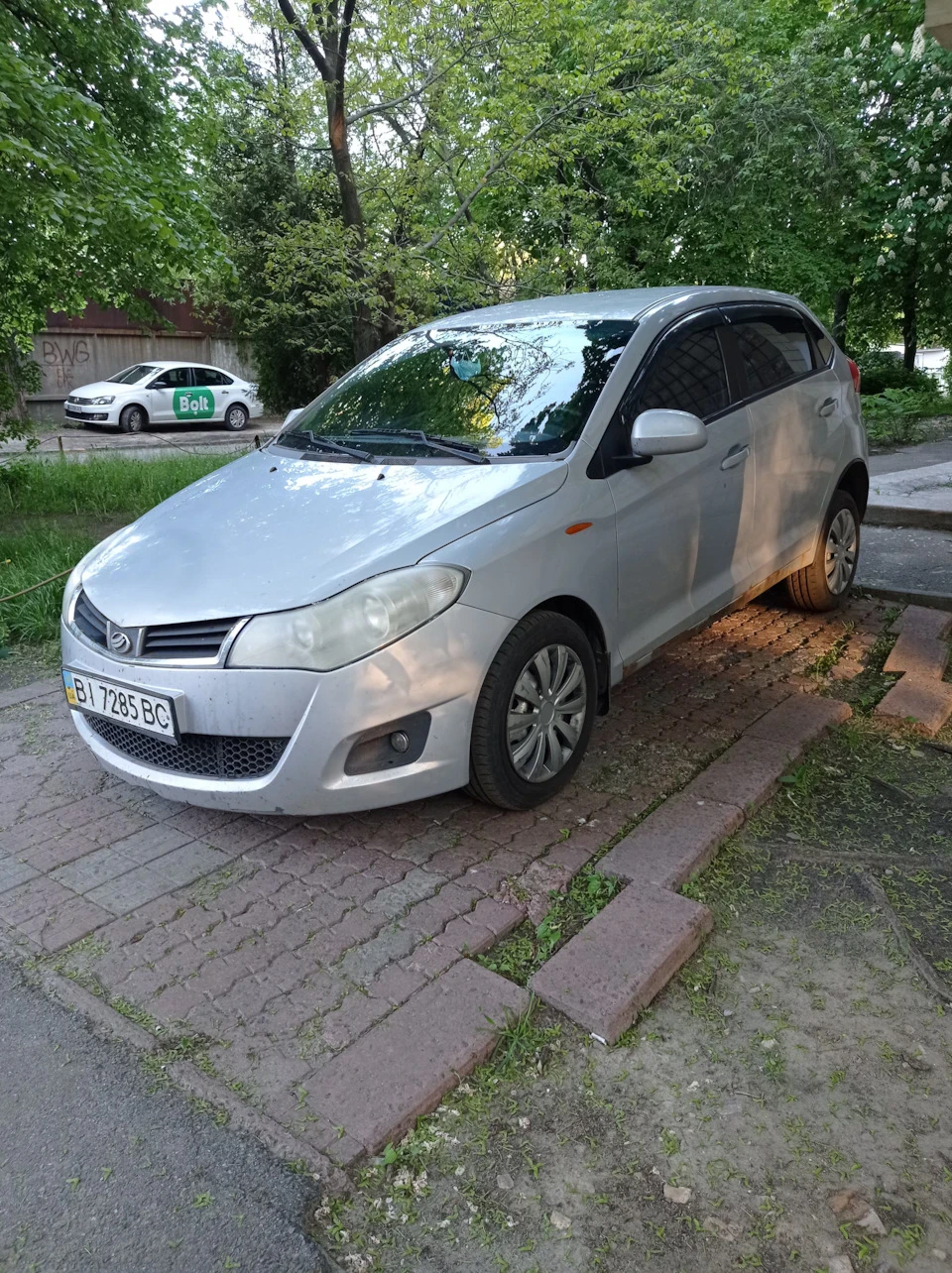 Пузач продан